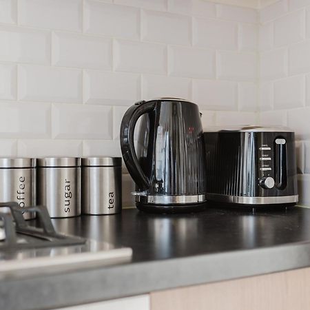 Modern Cosy Corner Flat 3 Bed And Loft Sleep 7 People Apartment London Ngoại thất bức ảnh