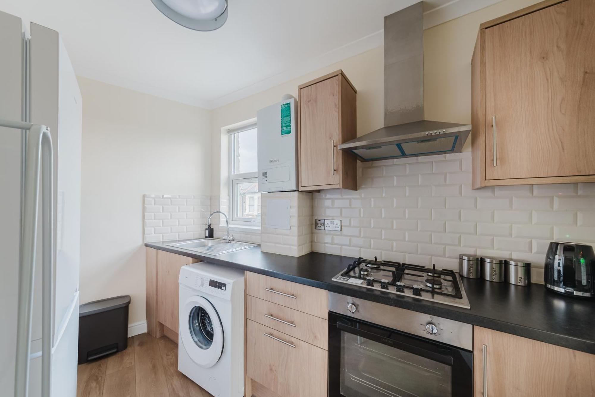 Modern Cosy Corner Flat 3 Bed And Loft Sleep 7 People Apartment London Ngoại thất bức ảnh