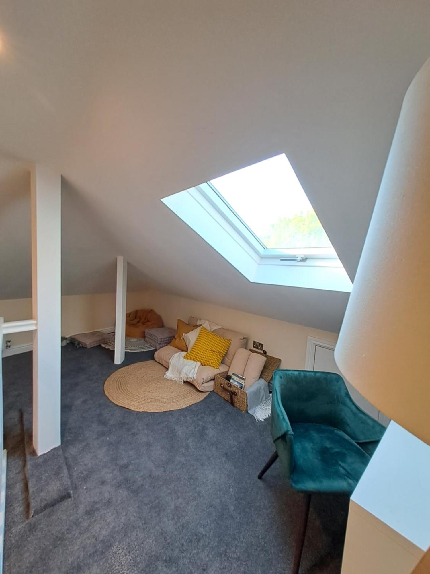 Modern Cosy Corner Flat 3 Bed And Loft Sleep 7 People Apartment London Ngoại thất bức ảnh